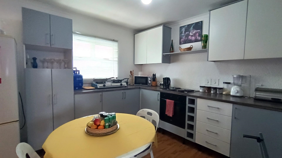 5 Bedroom Property for Sale in Yorkshire Estate Western Cape